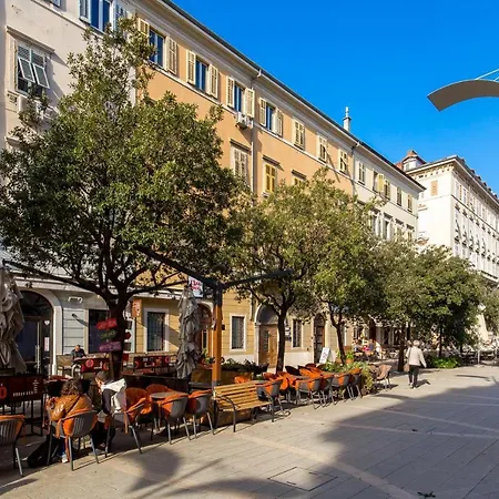 Bella Ciao Apartments Rijeka Exterior photo